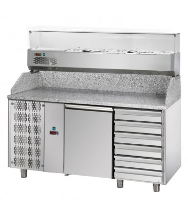 Tavolo refrig. pizza GN1/1 a 1 porta, motore a sinistra, 6 cassetti neutri, piano in granito, vetrina refrig. mod PZ02EKOC6SX+VR