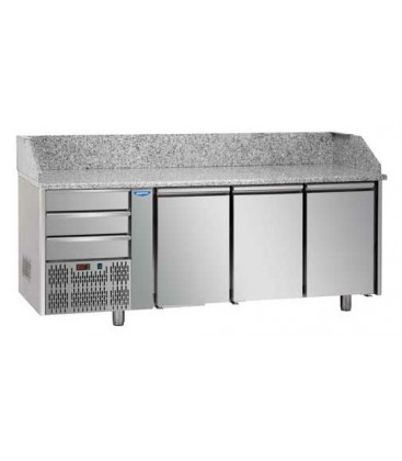 Tavolo refrigerato pizza GN1/1 con 3 porte , gruppo motore a sinistra, 3 cassetti neutri e piano in granito mod PZ03EKOC3SX