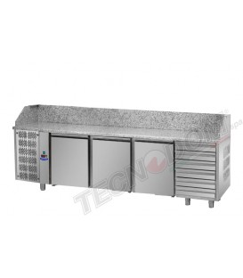Tavolo refrigerato pizza GN1/1 con 3 porte, gruppo motore a sinistra, 6 cassetti neutri e piano in granito mod PZ04EKOC6SX