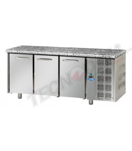 Tavolo refrigerato GN1/1 a temperatura normale con 3 porte e piano in granito mod TF03EKOGNGRA