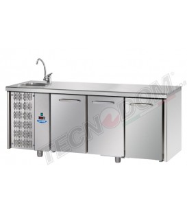 Tavolo refrigerato GN1/1 con 3 porte, piano con lavello e gruppo motore a sinistra mod TF03EKOGNSXL