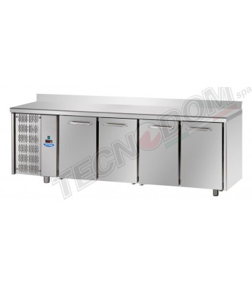 Tavolo refrigerato GN1/1 a temperatura normale 4 porte, piano inox con alzatina 10 cm e motore a sinistra mod TF04EKOGNSXAL