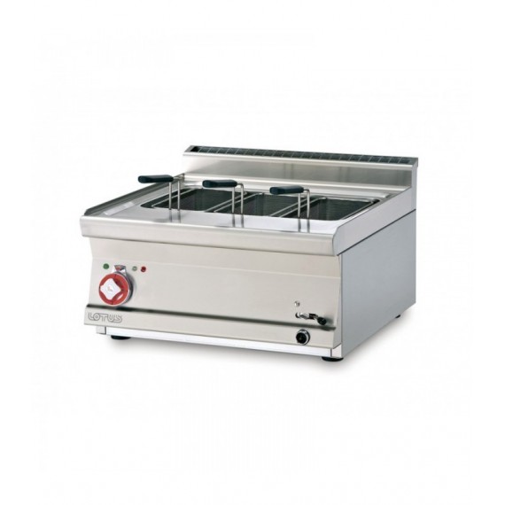CUOCIPASTA TRIFASE LT. 25 Vasca cm. 51x31x22h (per GN 1/1) Rubinetto scarico
