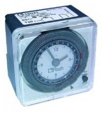 TEMPORIZZATORE HAGER EH711 24h