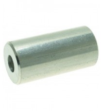DISTANZIALE Diam. 15x30 mm PASSO M6